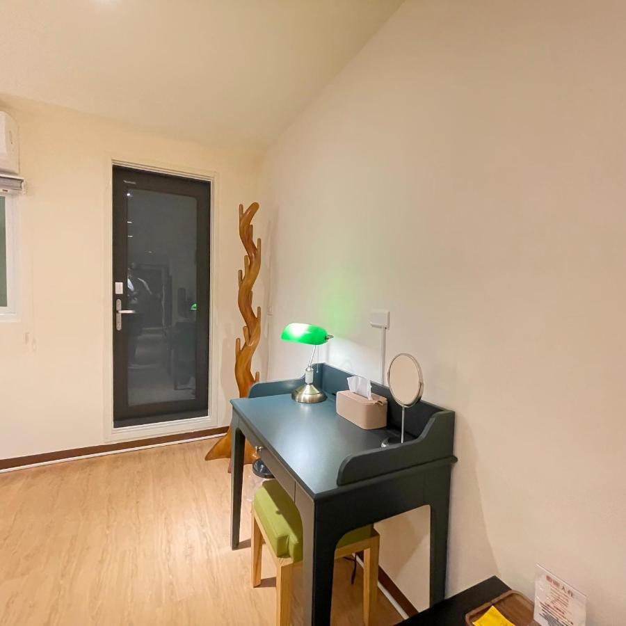 墾丁聚點旅棧 2Ps Hotel Exterior photo